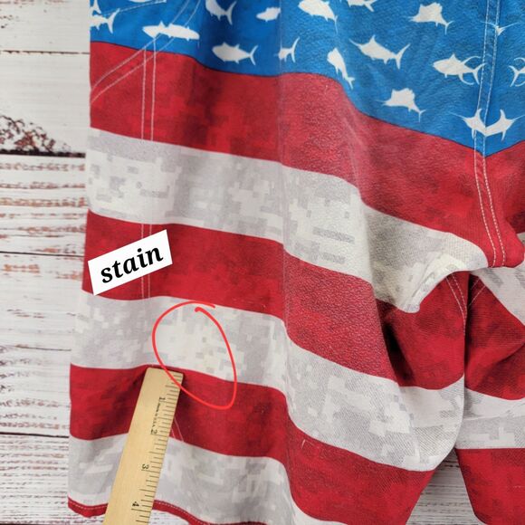 Pelagic Sharkskin Men’s 40 Red Blue American Camo Board Shorts Fish Print - Picture 7 of 15